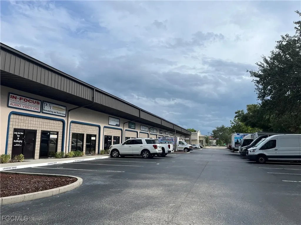 12155 Metro Parkway Fort Myers FL 33966