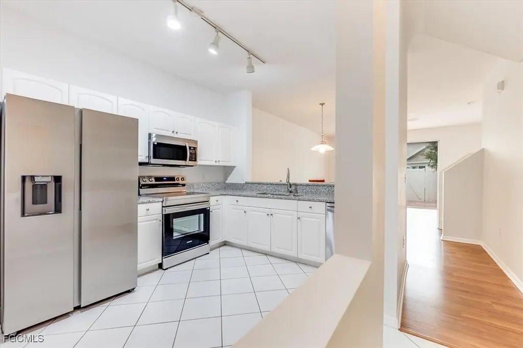 3635 Pine Oak Circle Fort Myers FL 33916