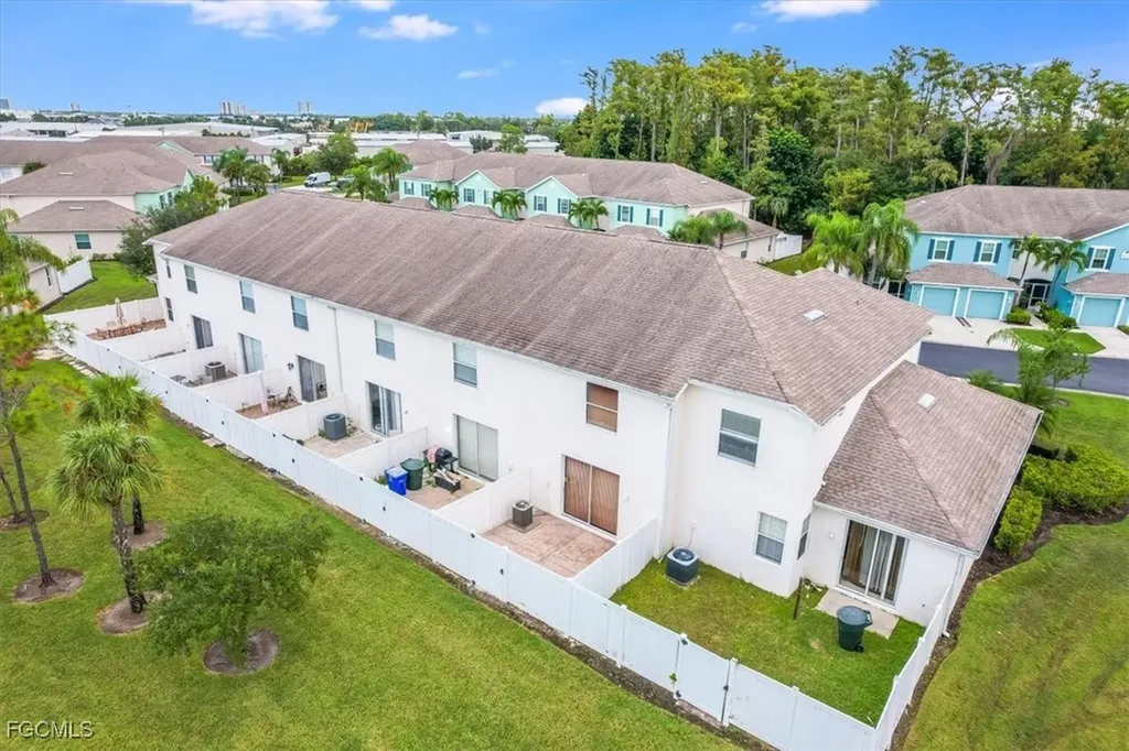 3635 Pine Oak Circle Fort Myers FL 33916
