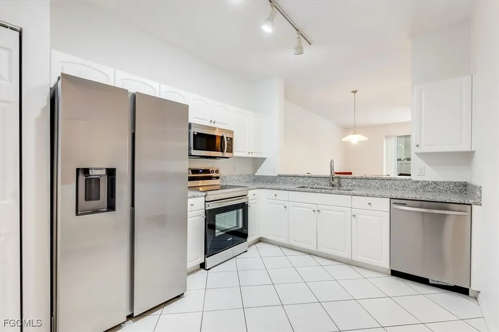 3635 Pine Oak Circle Fort Myers FL 33916