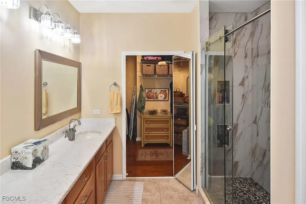 2664 Somerville Loop Cape Coral FL 33991