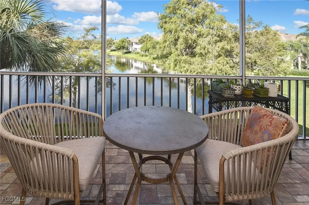 2664 Somerville Loop Cape Coral FL 33991