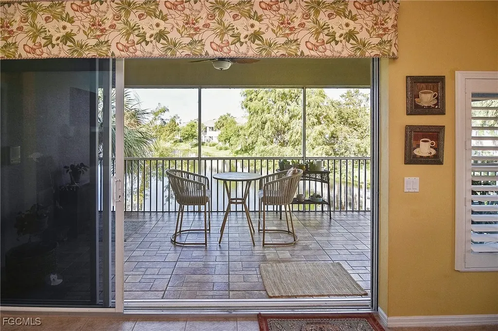 2664 Somerville Loop Cape Coral FL 33991