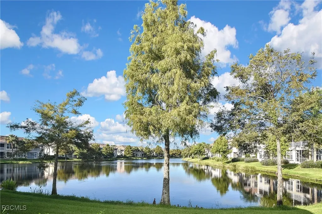 2664 Somerville Loop Cape Coral FL 33991