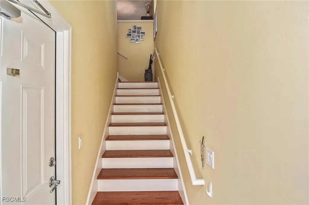 2664 Somerville Loop Cape Coral FL 33991