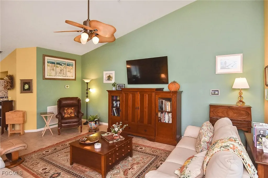 2664 Somerville Loop Cape Coral FL 33991