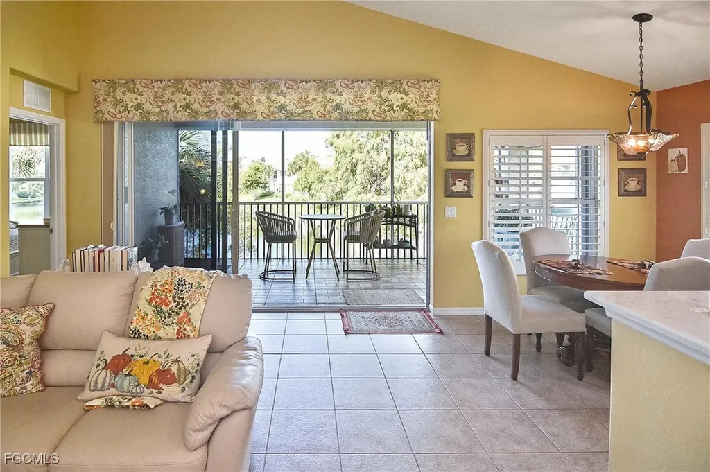 2664 Somerville Loop Cape Coral FL 33991