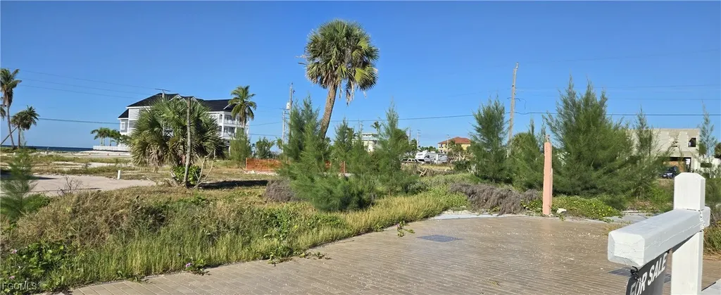 113 Anchorage Street Fort Myers Beach FL 33931