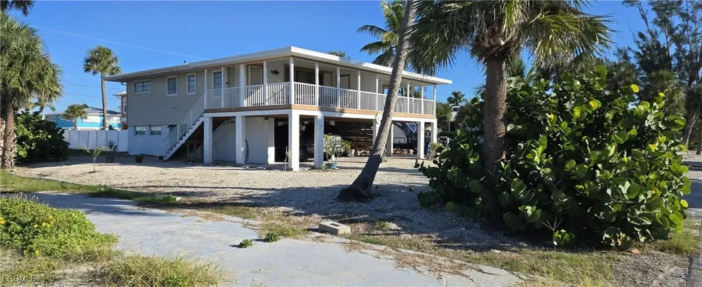 113 Anchorage Street Fort Myers Beach FL 33931