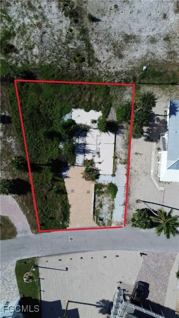 113 Anchorage Street Fort Myers Beach FL 33931