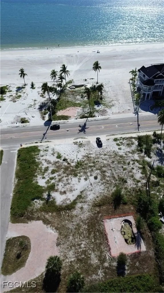 113 Anchorage Street Fort Myers Beach FL 33931