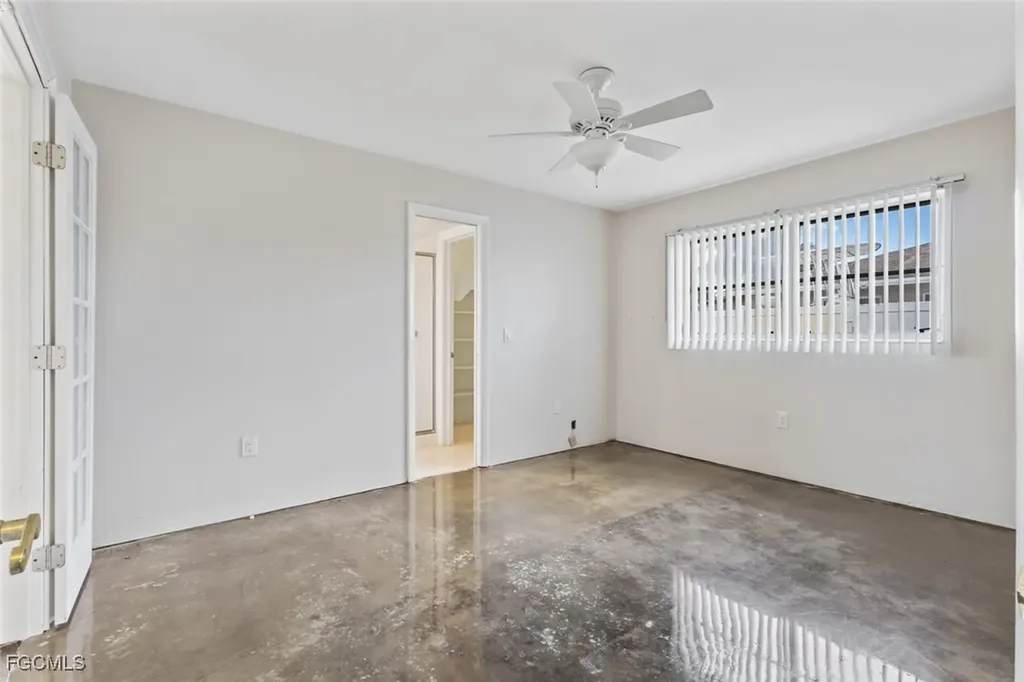 2424 Kent Avenue Fort Myers FL 33907