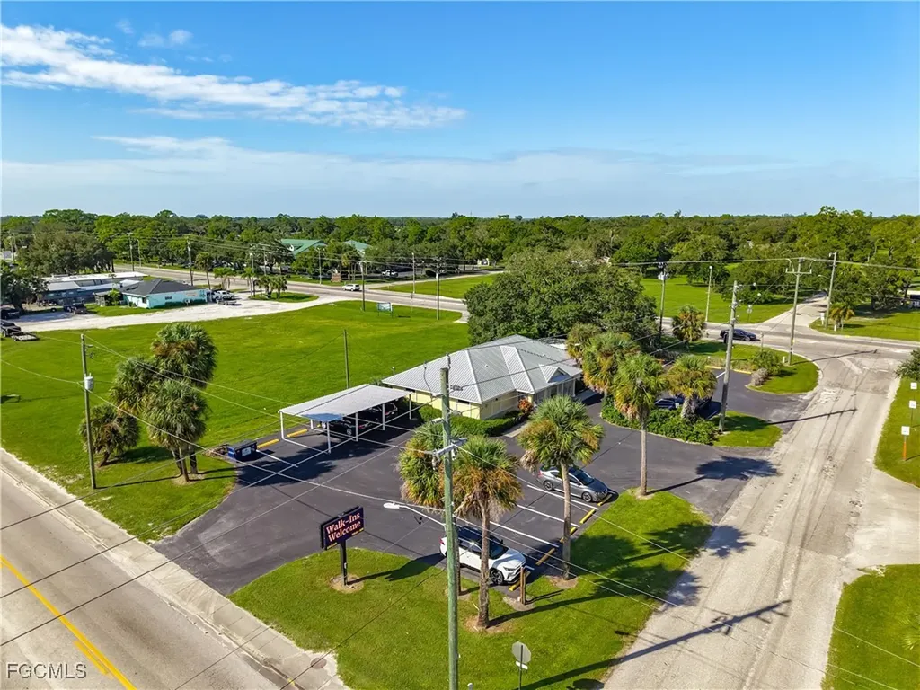 45 Bryan Avenue Labelle FL 33935