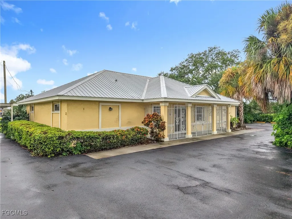 45 Bryan Avenue Labelle FL 33935