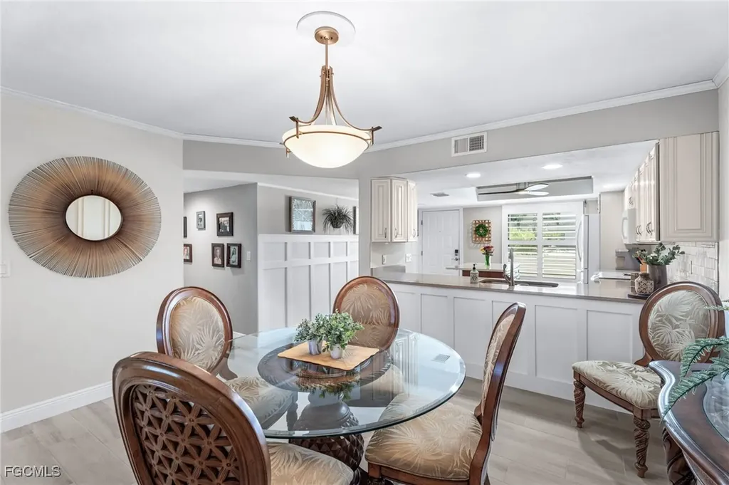 4240 SE 20th Place Cape Coral FL 33904