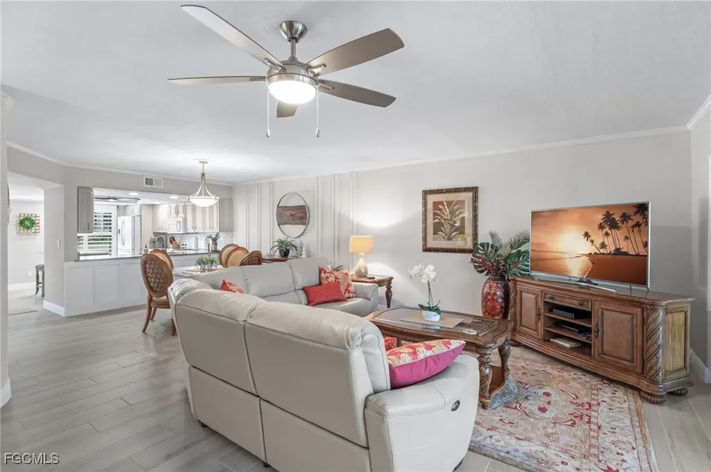 4240 SE 20th Place Cape Coral FL 33904