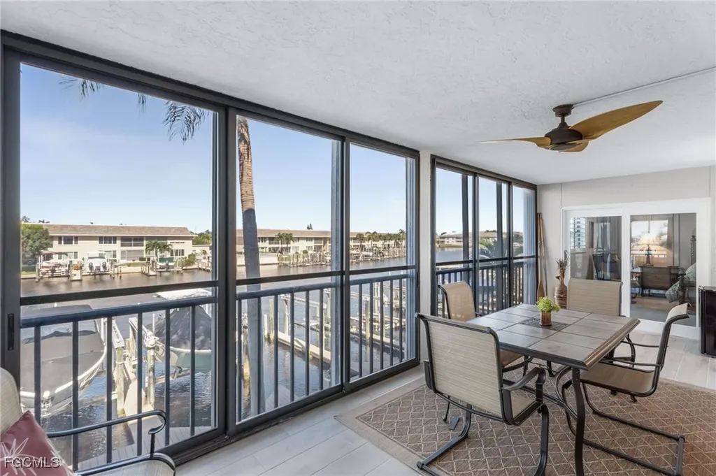 4240 SE 20th Place Cape Coral FL 33904