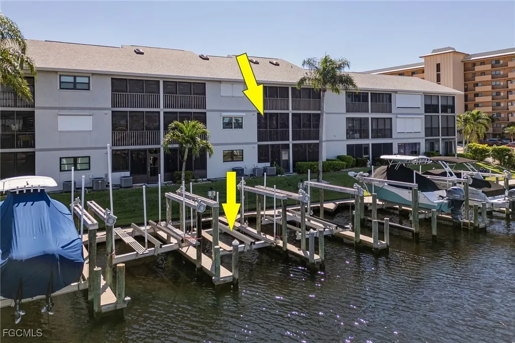 4240 SE 20th Place Cape Coral FL 33904