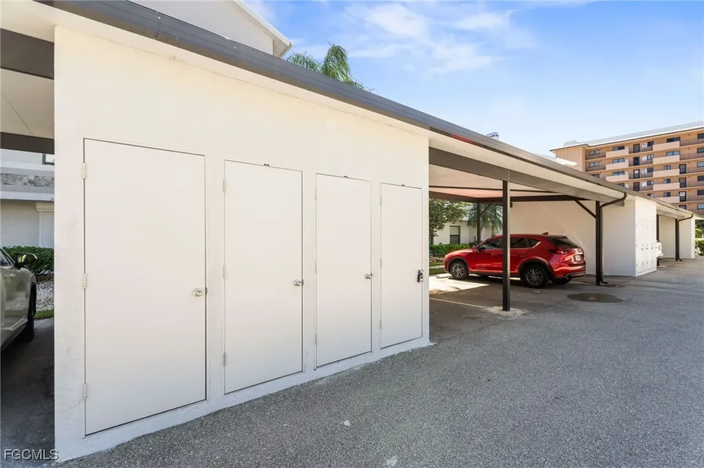 4240 SE 20th Place Cape Coral FL 33904