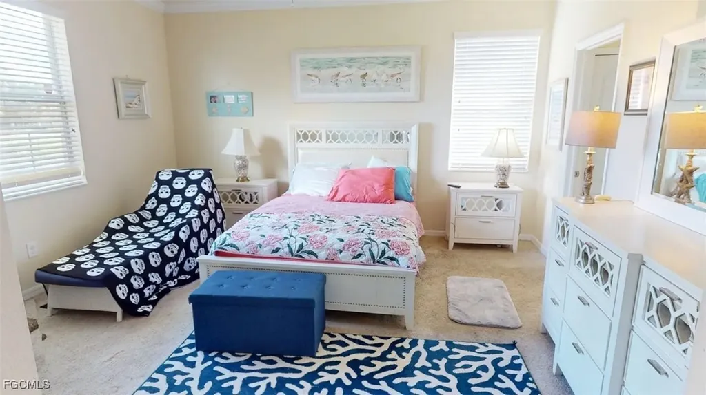 2571 Laurentina Lane Cape Coral FL 33909