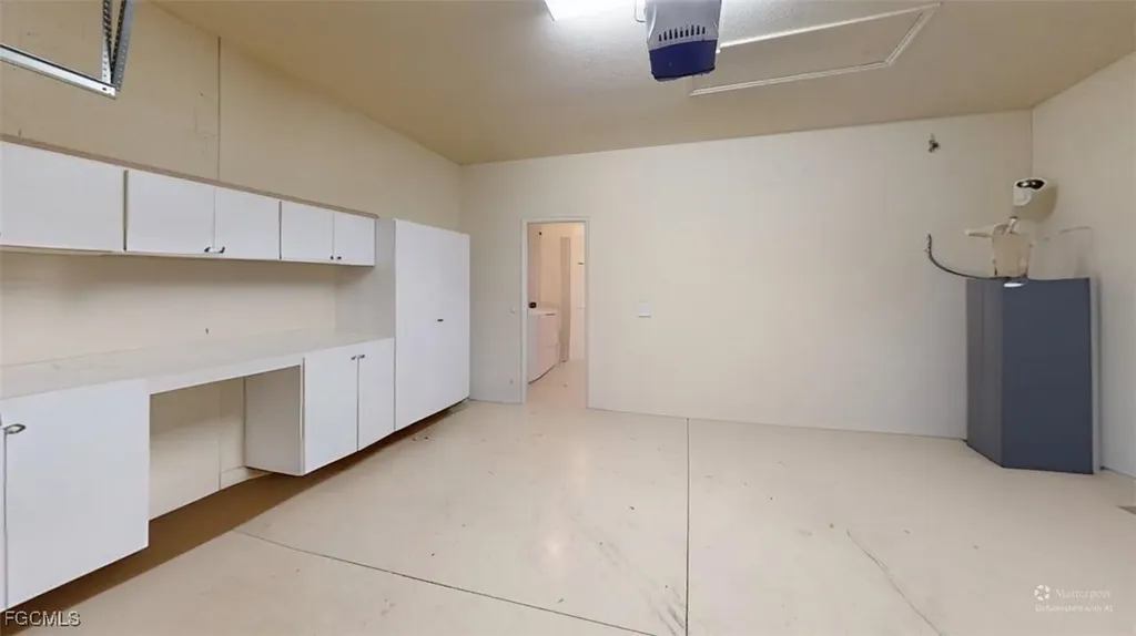 2571 Laurentina Lane Cape Coral FL 33909