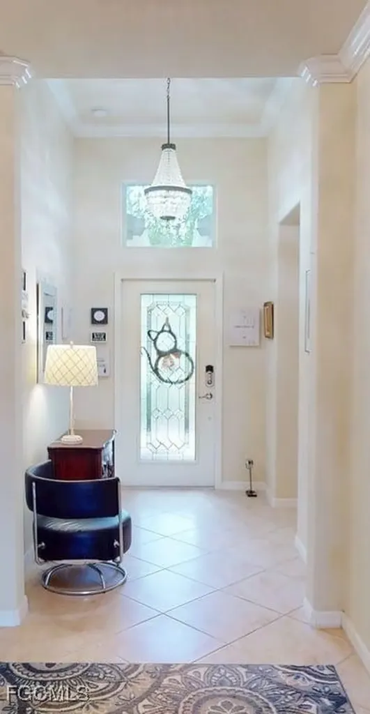 2571 Laurentina Lane Cape Coral FL 33909