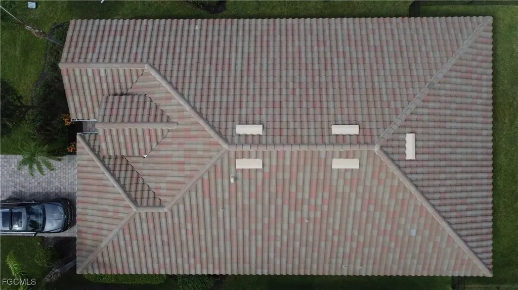 2571 Laurentina Lane Cape Coral FL 33909