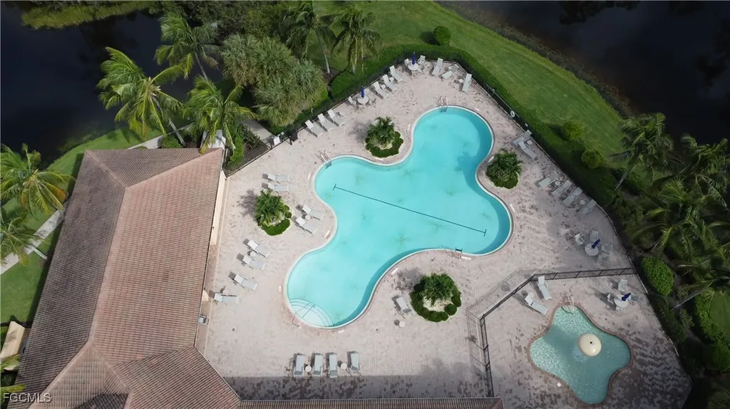 2571 Laurentina Lane Cape Coral FL 33909