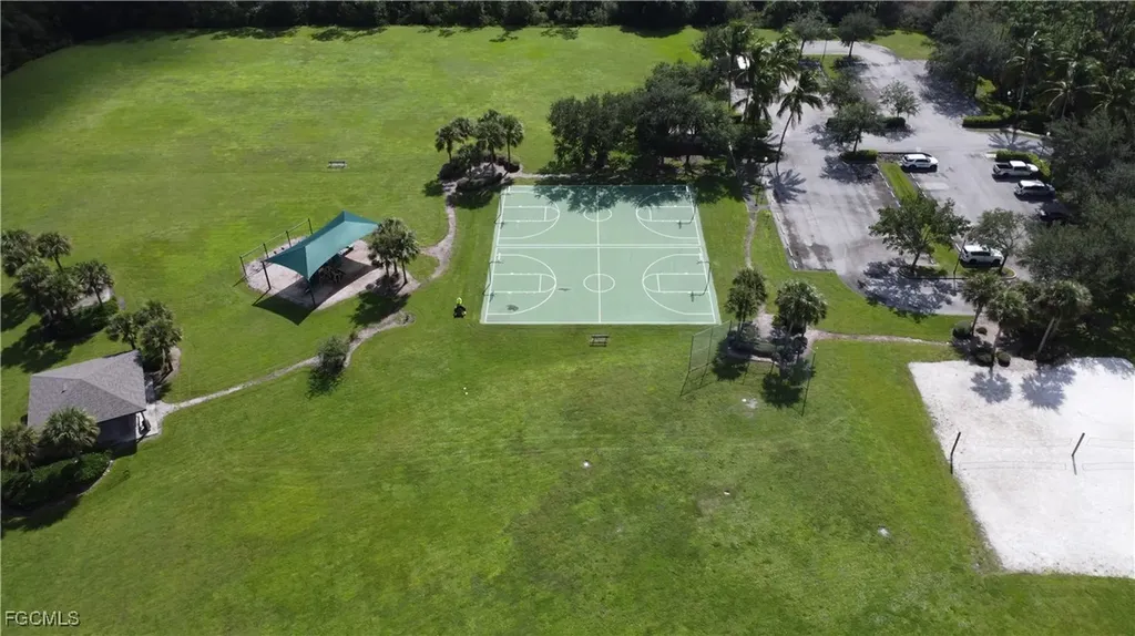 2571 Laurentina Lane Cape Coral FL 33909