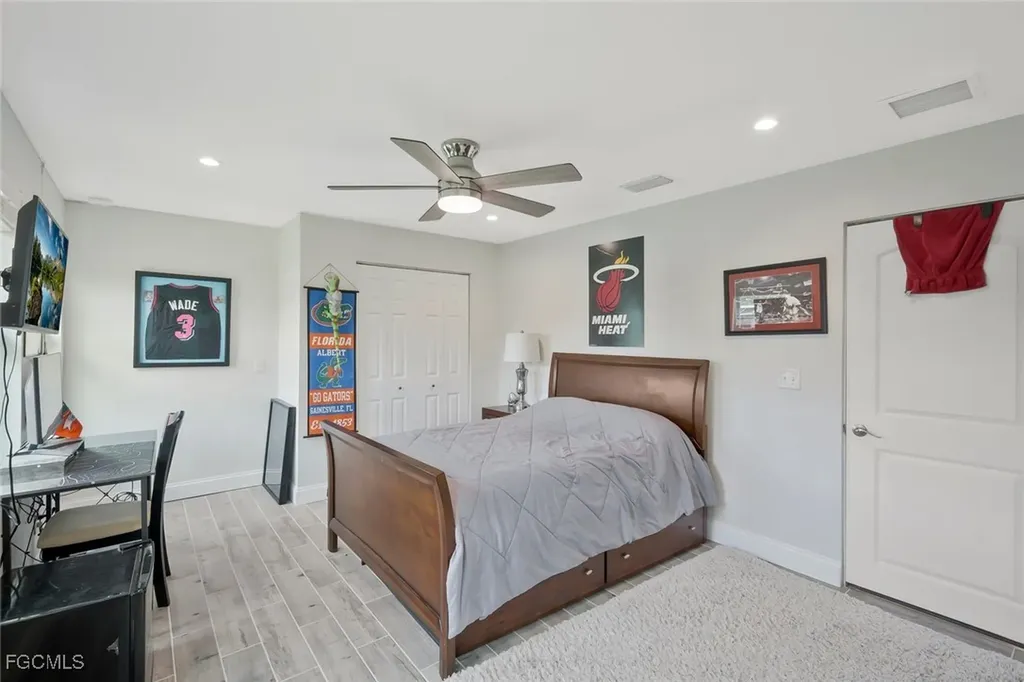 5943 Baker Court Fort Myers FL 33919