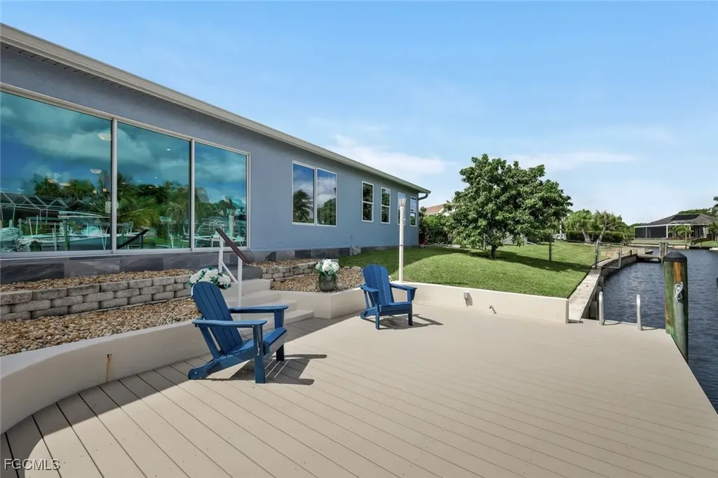 5943 Baker Court Fort Myers FL 33919