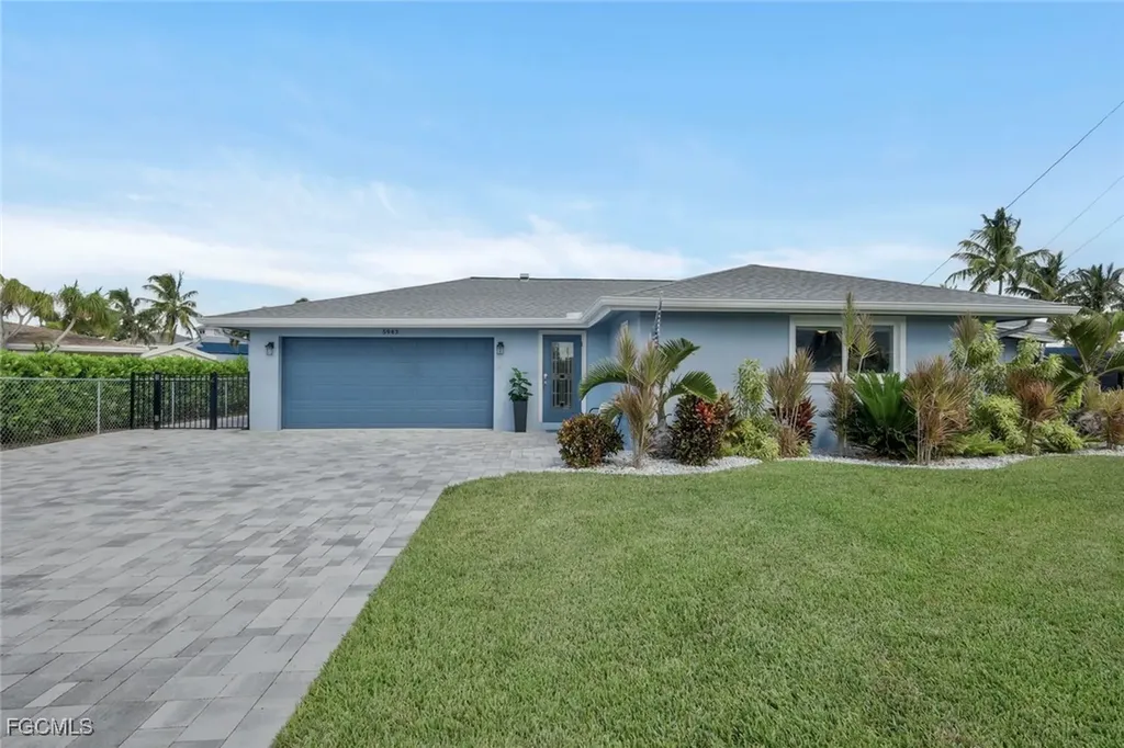5943 Baker Court Fort Myers FL 33919