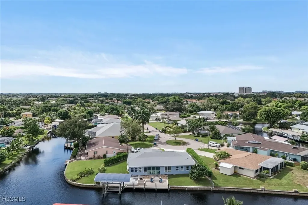 5943 Baker Court Fort Myers FL 33919