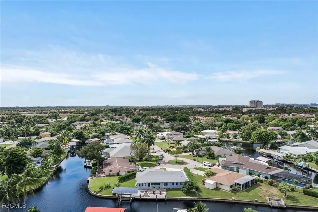 5943 Baker Court Fort Myers FL 33919
