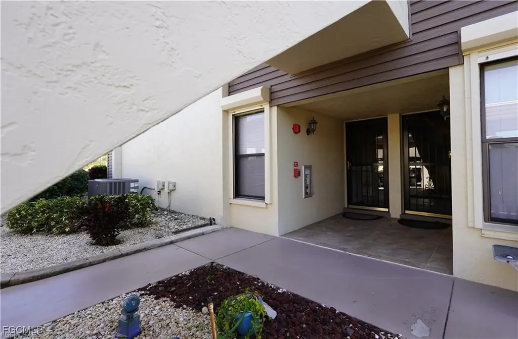 5730 Trailwinds Drive Fort Myers FL 33907