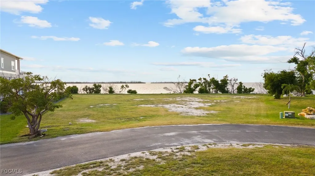 4941 Galt Island Avenue St. James City FL 33956