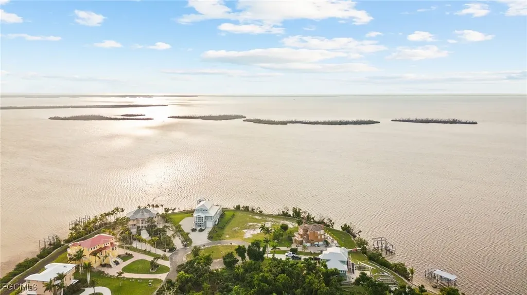 4941 Galt Island Avenue St. James City FL 33956