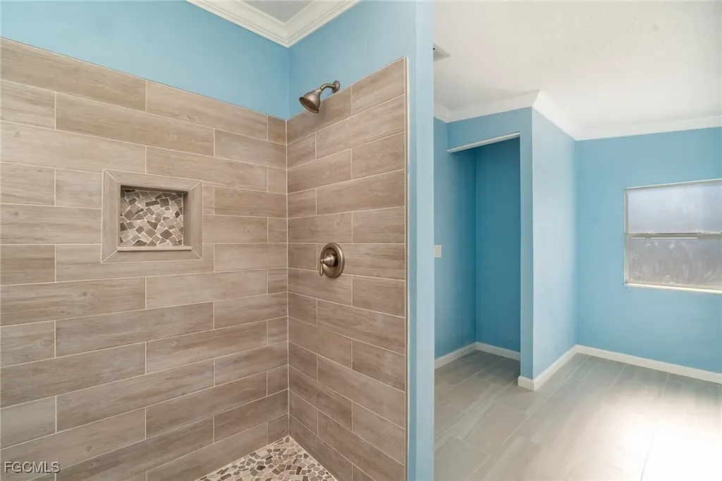 17720 Canal Cove Court Fort Myers Beach FL 33931