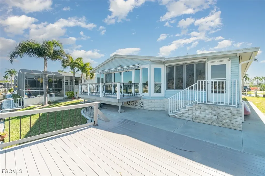 17720 Canal Cove Court Fort Myers Beach FL 33931