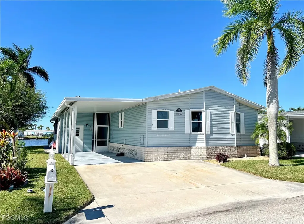 17720 Canal Cove Court Fort Myers Beach FL 33931