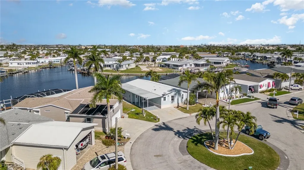 17720 Canal Cove Court Fort Myers Beach FL 33931