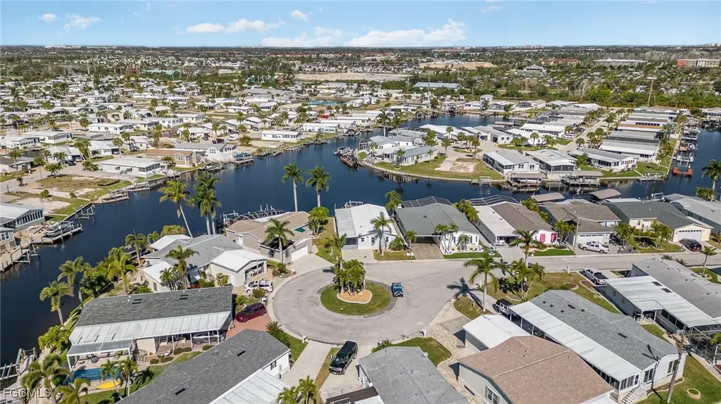 17720 Canal Cove Court Fort Myers Beach FL 33931