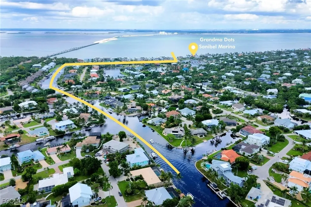 946 Whelk Drive Sanibel FL 33957