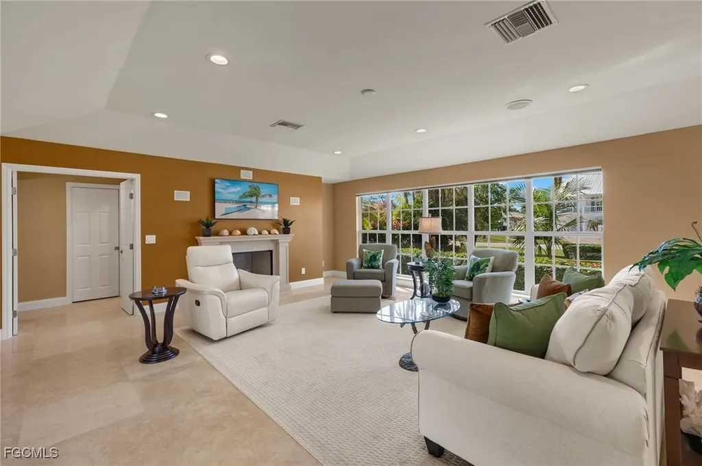 946 Whelk Drive Sanibel FL 33957