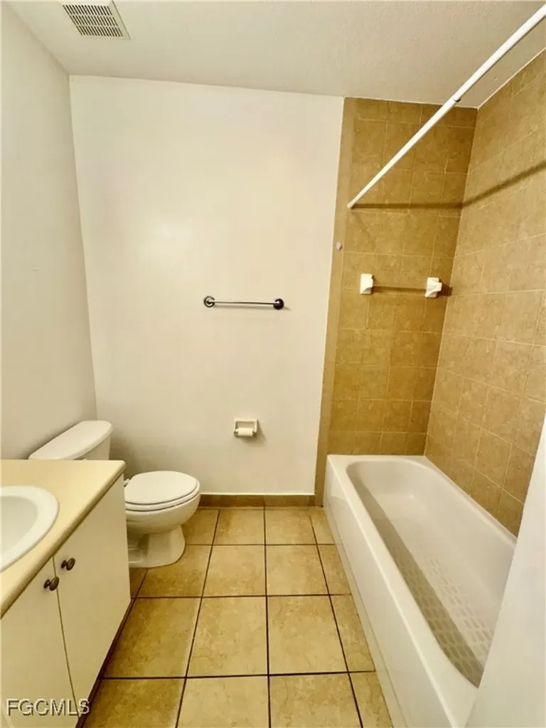 8313 Bernwood Cove Loop S Fort Myers FL 33966
