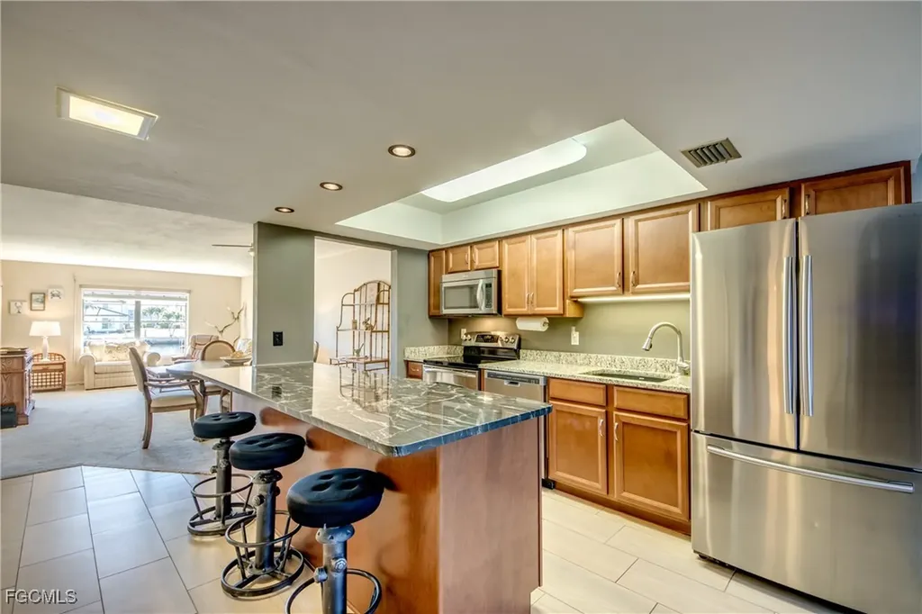 4411 Country Club Boulevard Cape Coral FL 33904