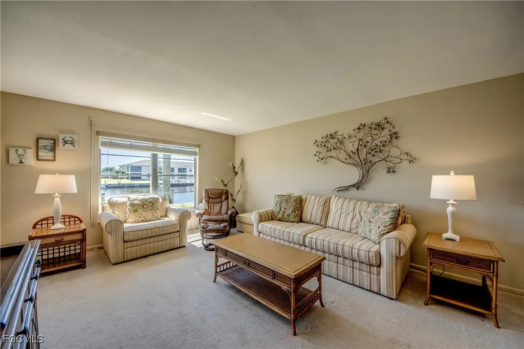 4411 Country Club Boulevard Cape Coral FL 33904