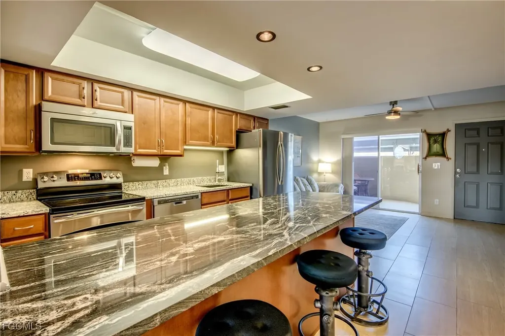 4411 Country Club Boulevard Cape Coral FL 33904