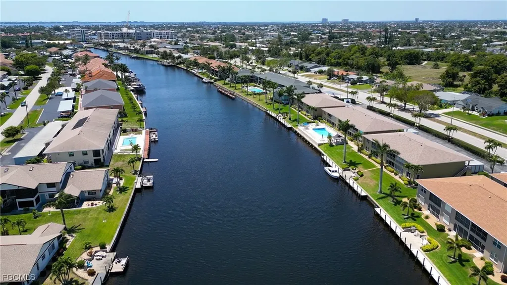 4411 Country Club Boulevard Cape Coral FL 33904