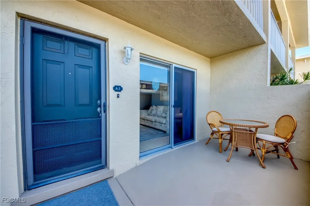 4411 Country Club Boulevard Cape Coral FL 33904